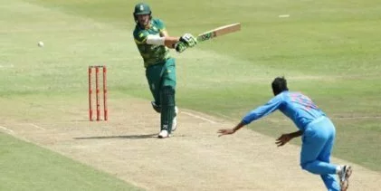 Kohli 112 bests du Plessis 120 as India go 1-0 up